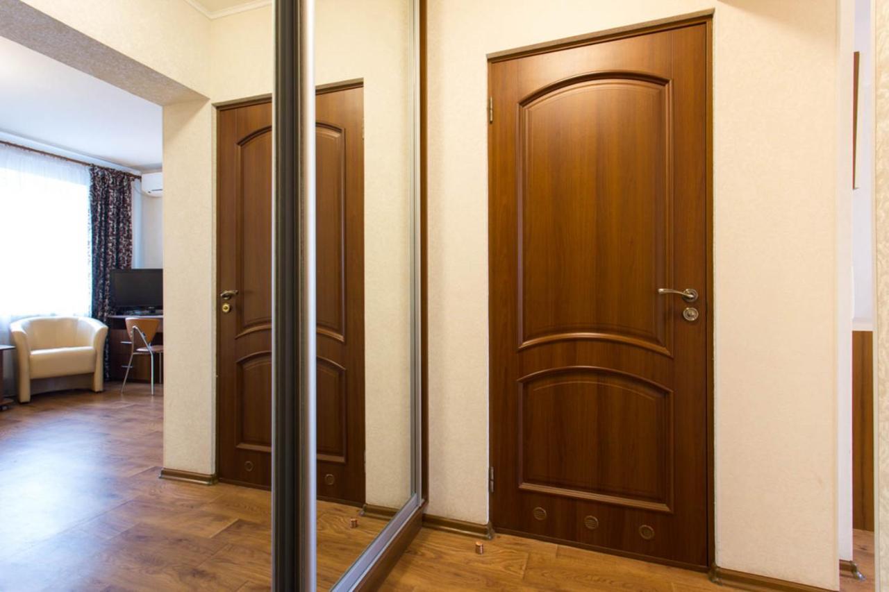 Excellent Studio Apartment In The Center - Kravtsova Lane 13B 카리프 외부 사진